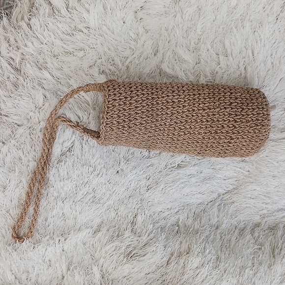 Other - Wine Bottle Macrame Holder.